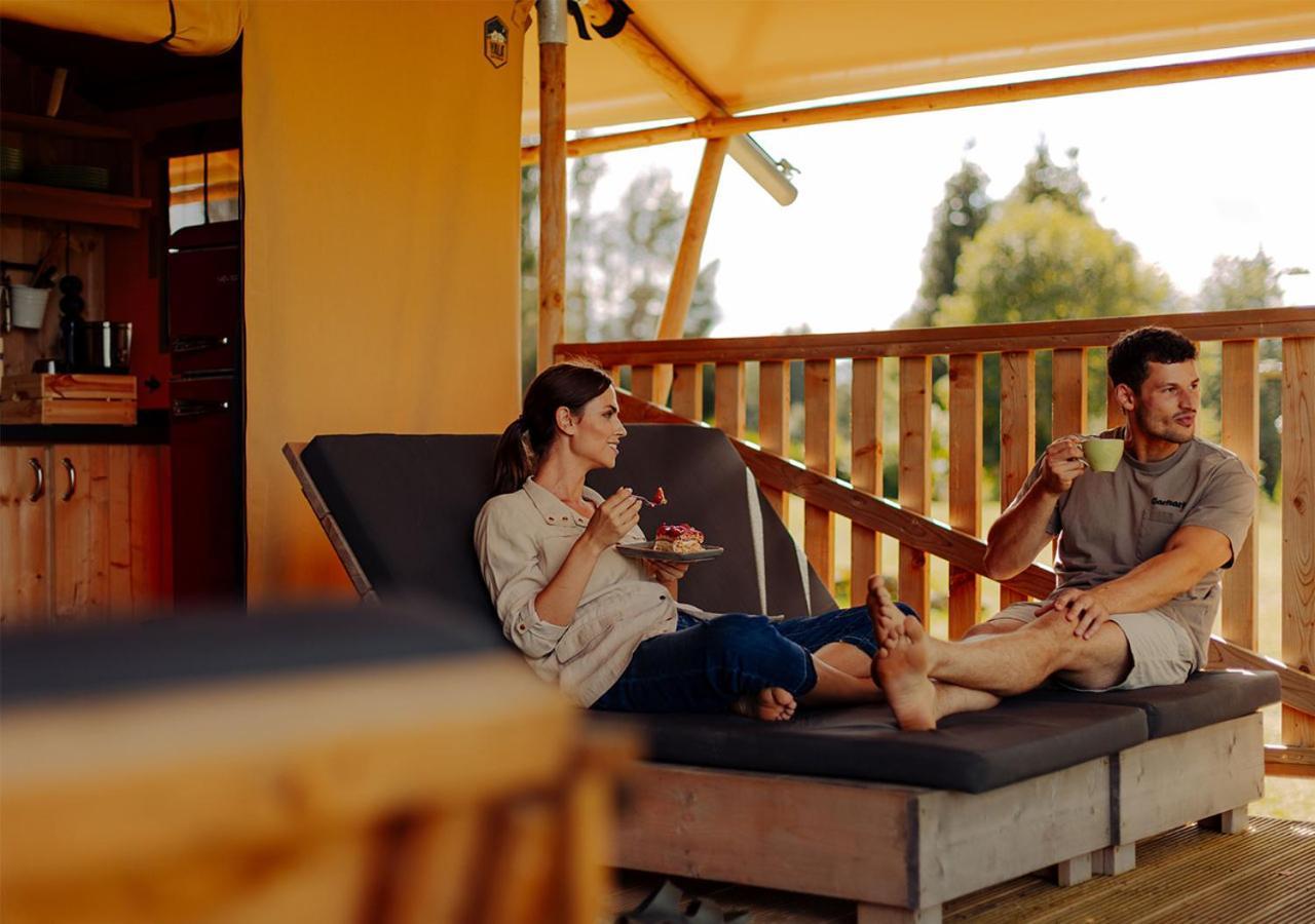 Azur Camping Schwaebische Alb Sonnenbühl Eksteriør bilde